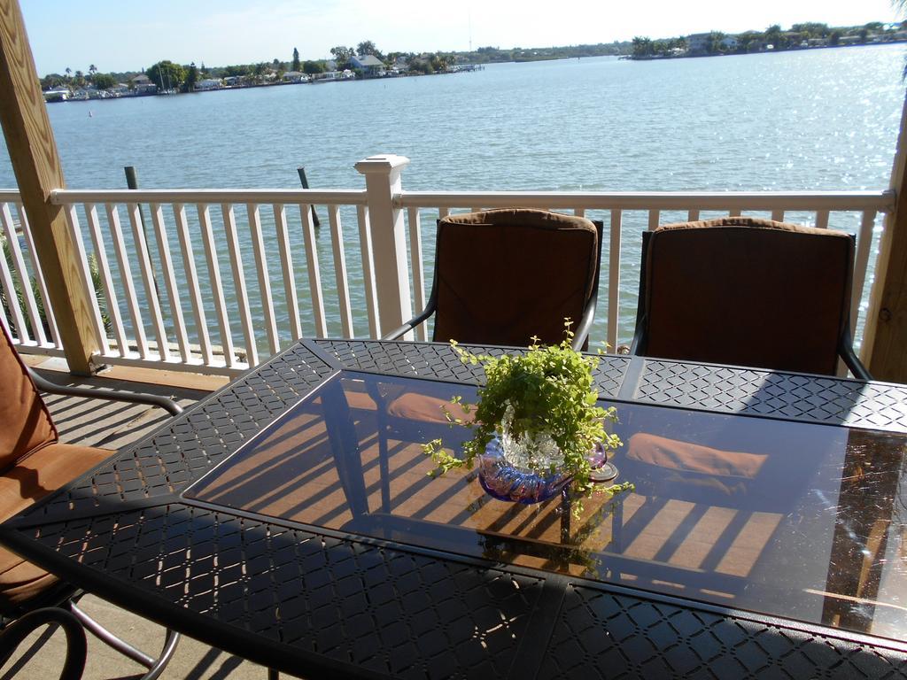 3000 Sq Ft Beach And Bay Condo St. Pete Beach Dış mekan fotoğraf