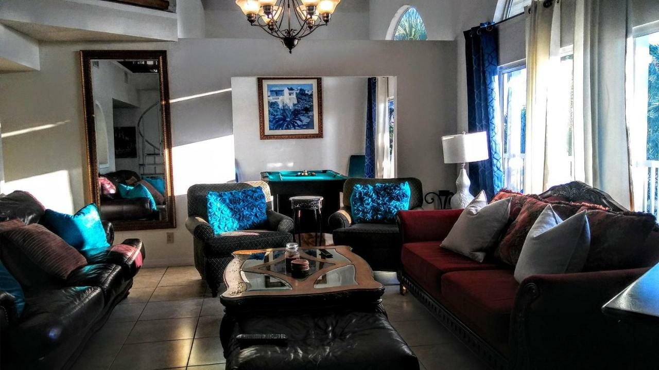 3000 Sq Ft Beach And Bay Condo St. Pete Beach Dış mekan fotoğraf
